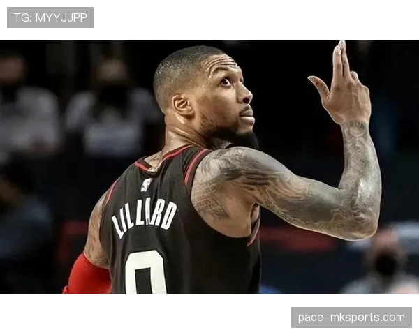 利拉德无球跑动效率提升，改变开拓者进攻结构